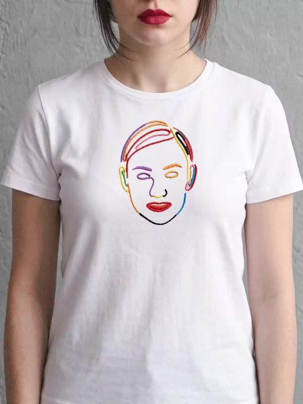 Playera Bordada Personalizada Soy Arte